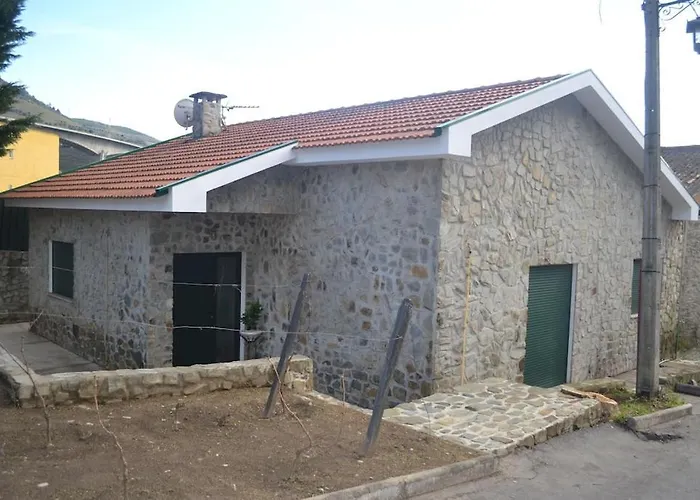 Quinta De Sao Domingos House